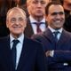 Florentino Perez félicite 3 joueurs après le derby